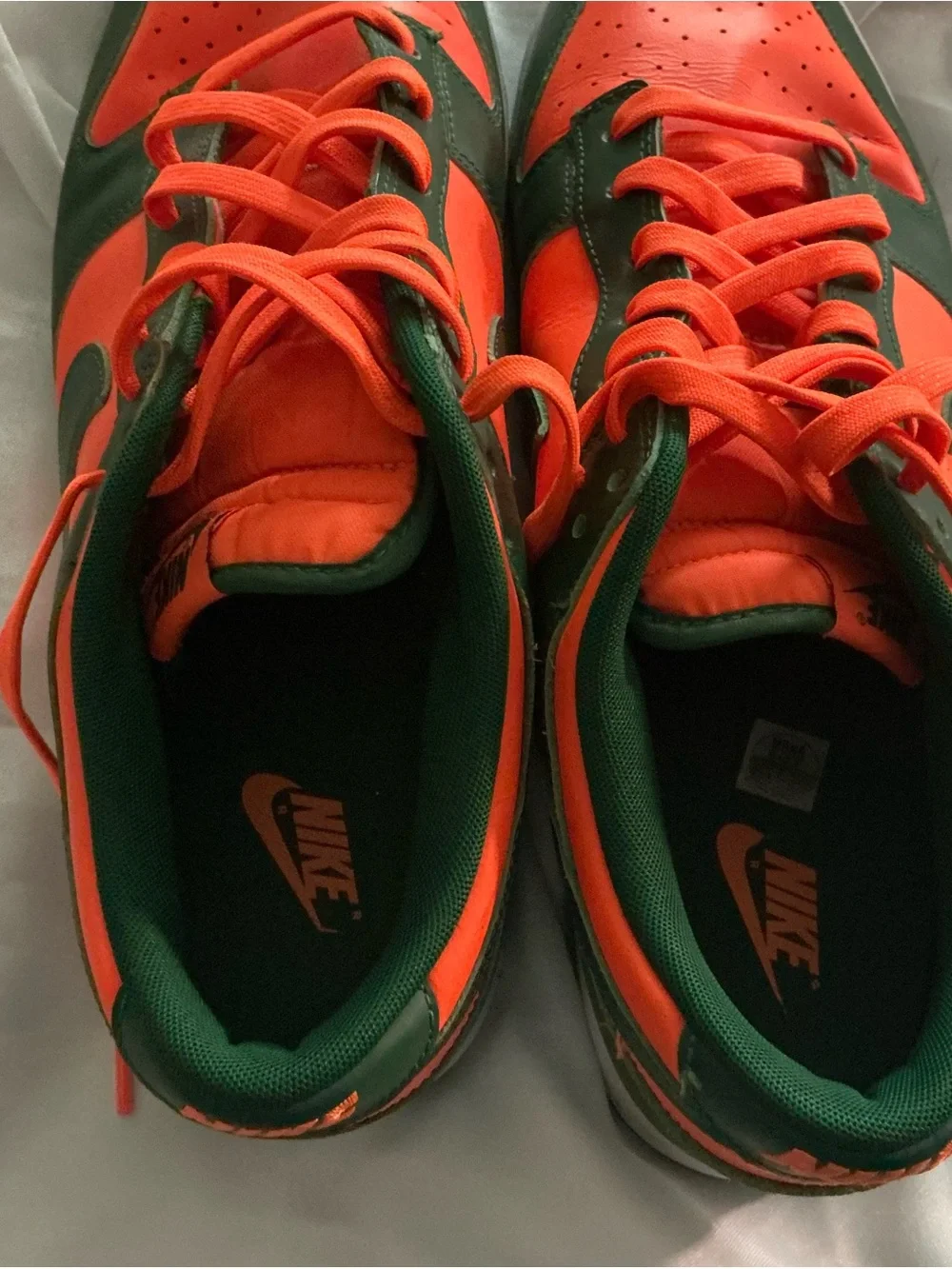 Nike Men’s Low-Top Sneakers in Bright Orange and Dark Green